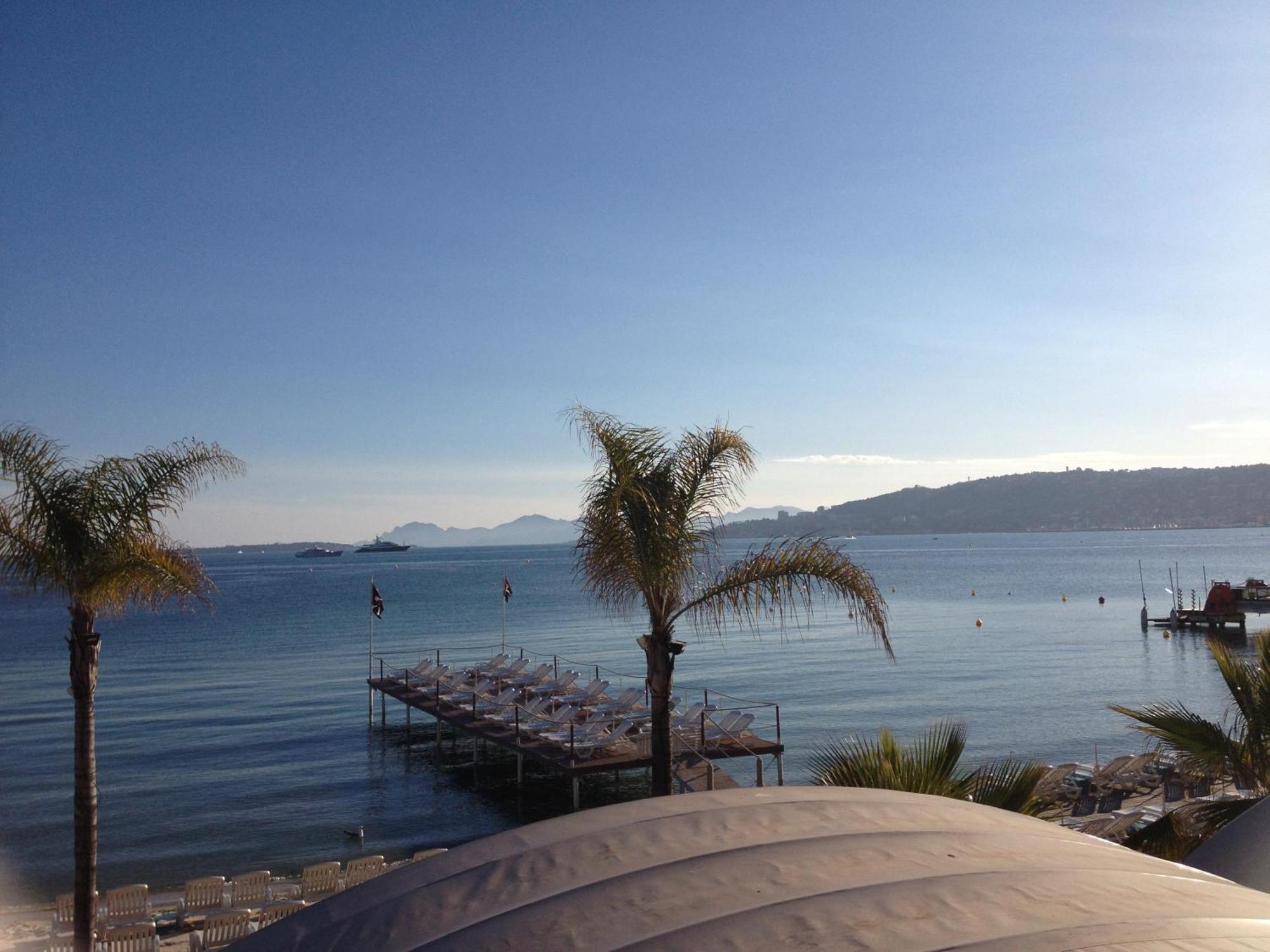 3 Pieces Vue Mer - Clim - 5 Min De La Plage A Pied อองทีบส์ ภายนอก รูปภาพ